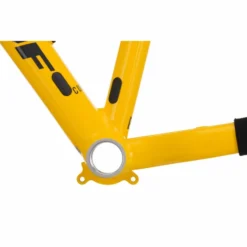 Nukeproof Cub-Scout 24 Mountain Bike Frame 32 Nukeproof Cub-Scout 24 Mountain Bike Frame -Cockpit butik Nukeproof Cub Scout 24 Mountain Bike Frame 2022 Kids Bike Frames NP Factory Yellow 2022 13